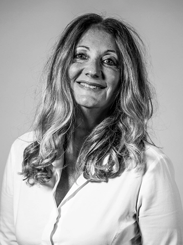 Vanessa Caramelli, Administrative e Tax Manager